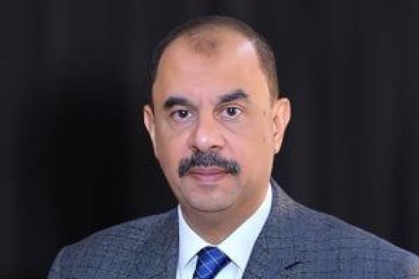 معاينة
مسار
خطوط
الصرف
الصحي
لتوصيله
للمواطنين
بقرية
عنيبس
بسوهاج