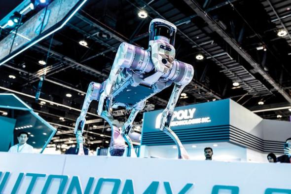 700 من قادة الدفاع والوفود الرسمية يشاركون بمؤتمر الدفاع الدولي في أبوظبي اليوم