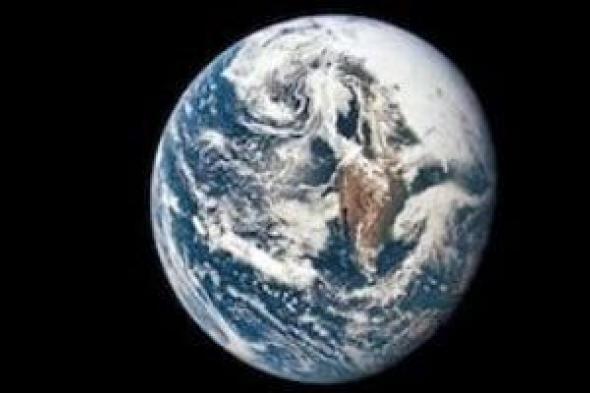 باحثون
فى
السويد:
غاز
«السيانيد»
القاتل
قد
يكون
أصل
الحياة
على
الأرض