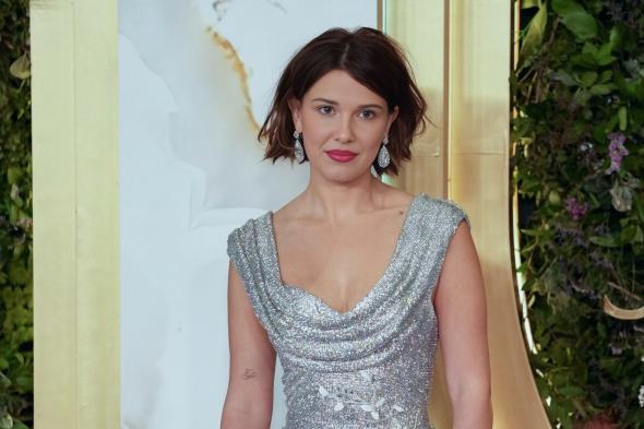 للعروس
الراقية..
عززي
جمالك
بأقراط
فاخرة
مستوحاة
من
نجمات
Joy
Awards…