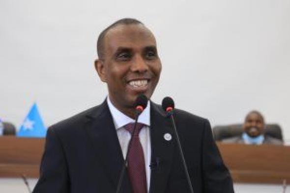 رئيس
وزراء
الصومال
يؤكد
دور
الشيوخ
والمثقفين
فى
حفظ
السلام
والوحدة
الوطنية