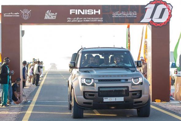 محمد بن راشد يشهد جانباً من سباق «ديوان سموّ حاكم دبي» للدرّاجات الهوائية