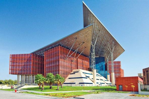 إلزام ولية أمر بسداد 36.9 ألف درهم رسوماً دراسية متأخرة عن العام الماضي