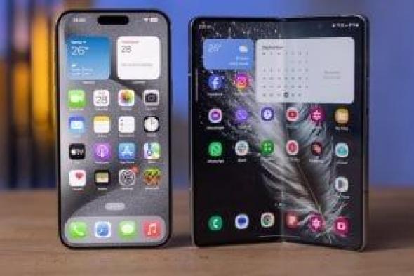 iPhone
Fold
يقترب..
5
معلومات
عن
أول
آيفون
قابل
للطى
بتصميم
فائق
النحافة