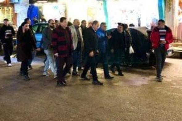 محافظ
الدقهلية
يتفقد
شارع
الجلاء
بالمنصورة
في
جولة
ليلية
سيرا
على
الأقدام