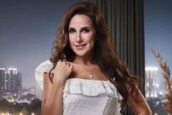 شيرى
عادل
إحدى
الشخصيات
الهامة
فى
مسلسل
"فن
الحرب"