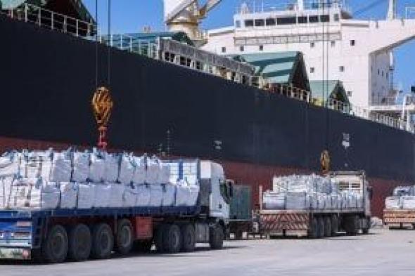 ميناء
دمياط:
تداول
73
ألف
طن
بضائع
واستقبال
28
سفينة
خلال
24
ساعة