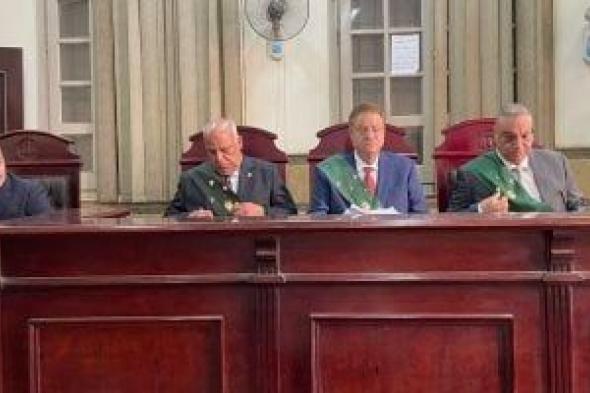 السجن
15
سنة
للمتهمين
بالاتجار
فى
المخدرات
بعابدين