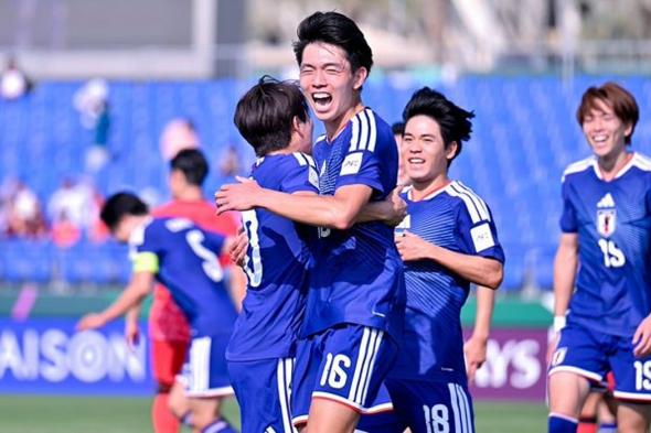 كأس
    آسيا
    تحت
    23
    عامًا..
    منتخب
    اليابان
    يبلغ
    النهائي
    بعد
    فوزه
    على
    كوريا
    الجنوبية