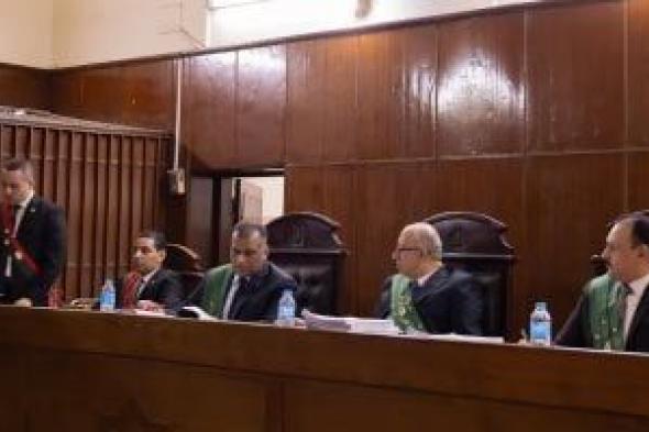 إحالة
أوراق
عامل
متهم
بقتل
شخص
فى
سوهاج
إلى
مفتى
الجمهورية