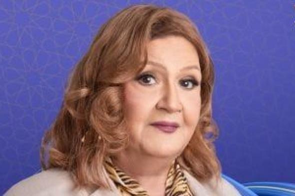 ميمى
جمال
بلوك
مختلف
فى
بوستر
مسلسل
على
قد
الحب