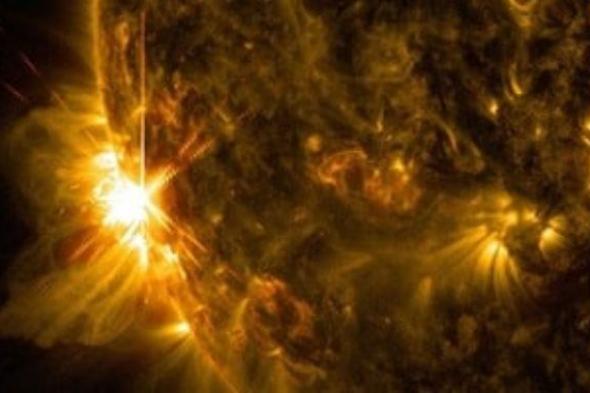 عاصفة شمسية قوية تضرب الأرض وتتسبب فى ضربة مغناطيسية من المستوى الرابع