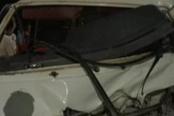 إصابة
6
أشخاص
فى
حادث
تصادم
سيارة
ميكروباص
بالبحيرة