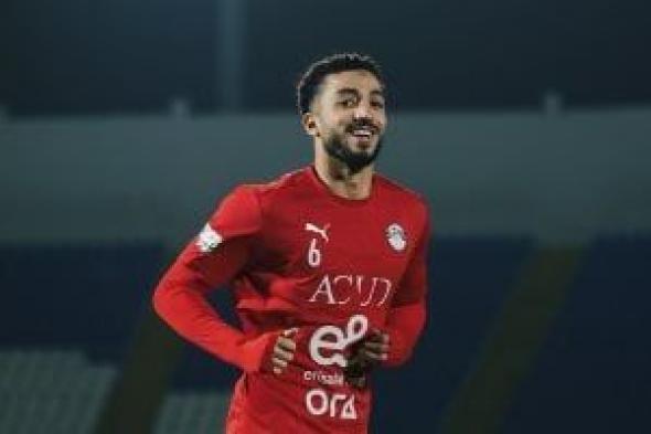 حسام
حسن
يستقر
علي
إجراء
تعديلات
في
قائمة
منتخب
مصر
لكأس
العالم