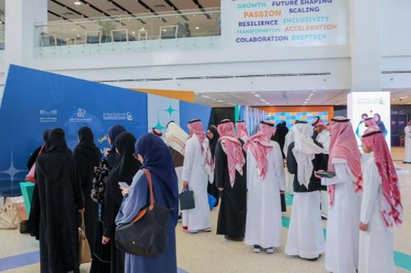 بدءاً
    من
    الأحد
    القادم..
    200
    مشروع
    علمي
    يناقس
    في
    معرض
    «إبداع
    2026»