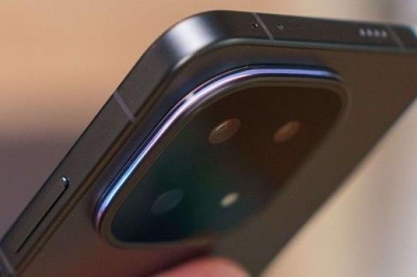 iQOO
15
Ultra
يحقق
رقمًا
قياسيًا
على
AnTuTu
بنتيجة
4.5
مليون
نقطة