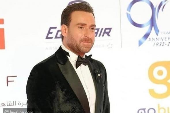 وفاة والدة الفنان نضال الشافعي