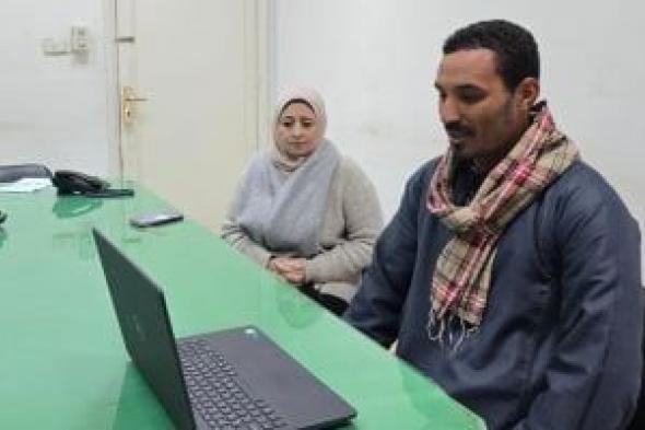 وزارة
العمل:
بدء
اختبارات
المتقدمين
لفرص
العمل
بالأردن
فى
مهنة
عامل
منشار
حجر