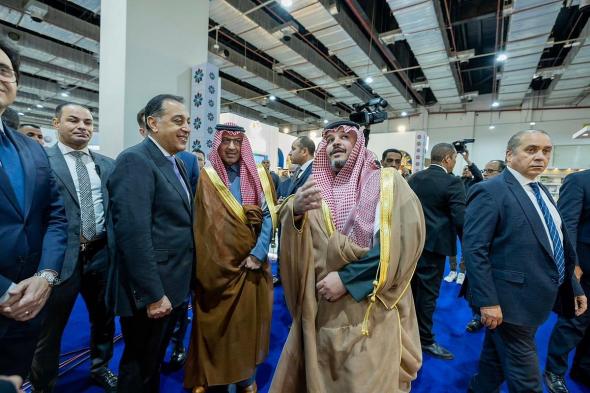 بالصور..
    هيئة
    الأدب
    والنشر
    والترجمة
    تدشّن
    جناح
    المملكة
    في
    معرض
    القاهرة
    الدولي
    للكتاب
    2026