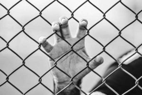 السجن
3
سنوات
لمتهم
بإحداث
عاهة
مستديمة
لشخص
فى
سوهاج