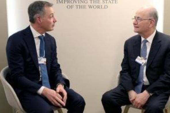 فلسطين
تبحث
مع
الأمم
المتحدة
سبل
تنفيذ
برامج
إعادة
إعمار
غزة
والضفة