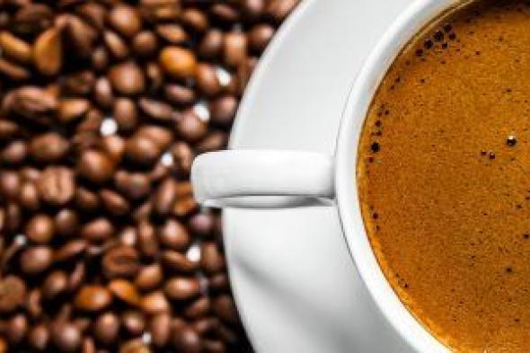 منزوعة
الكافيين
أم
العادية..
أى
نوع
من
القهوة
يجعلك
أكثر
صحة؟