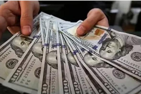 الدولار
يحافظ
على
مكاسبه
مقابل
عملات
رئيسية