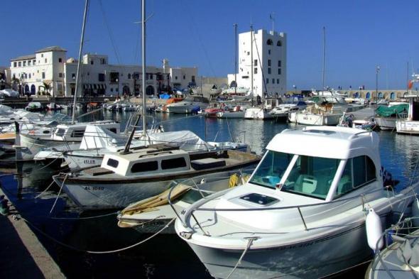 اضطرابات
جوية
صعبة
..تحذير
لأصحاب
القوارب
الراسية
عبر
جميع
الموانئ