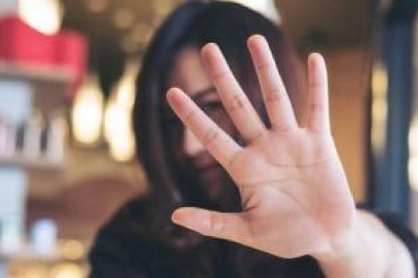 الاستماع
لأقوال
شهود
عيان
لكشف
ملابسات
اتهام
طبيب
عظام
بالتحرش
فى
الدقى