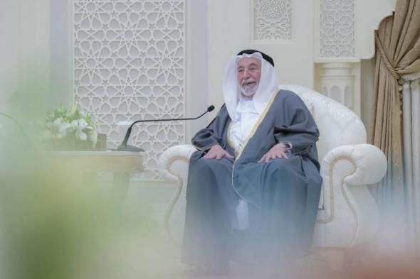 سلطان:
      الشارقة
      ماضية
      في
      دعم
      مبادرات
      خدمة
      القرآن
      الكريم
      وعلومه
      (فيديو)