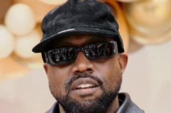 كانييه
ويست
يقترب
من
الهند..
عودة
موسيقية
محتملة
تشعل
حماس
الجمهور