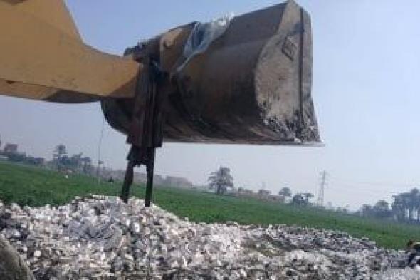 استرداد
9
أفدنة
بعد
إزالة
47
حالة
تعدى
بـ7
مراكز
في
أسيوط