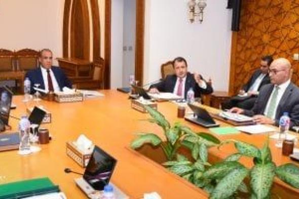 وزير
الخارجية
يؤكد
أولوية
الدائرة
الإفريقية
في
السياسة
الخارجية
المصرية