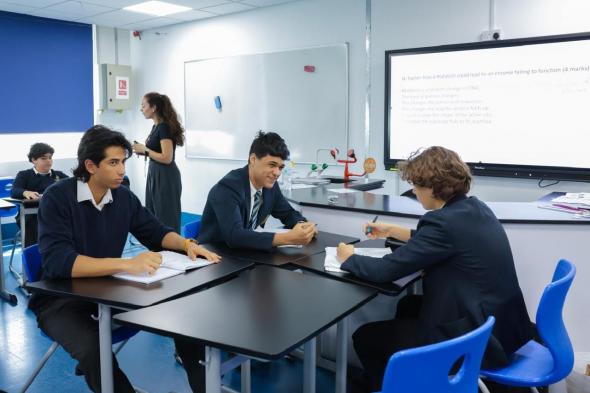 مدارس تُشدد: 2 فبراير آخر موعد لتسجيل طلبة الثاني عشر في "نابو"