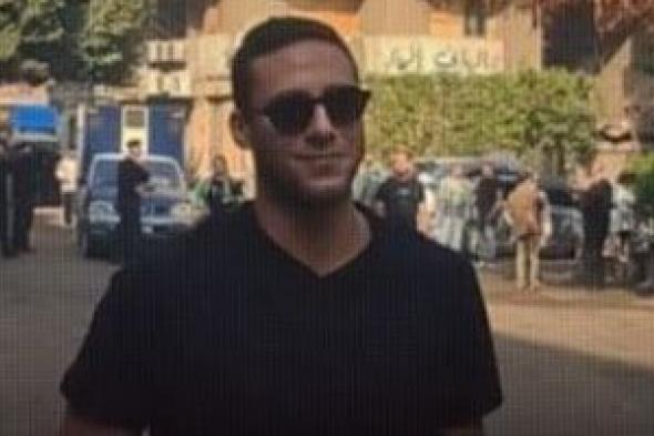 وصول
رمضان
صبحي
من
محبسه
لحضور
أولى
جلسات
الاستئناف
على
حكم
حبسه