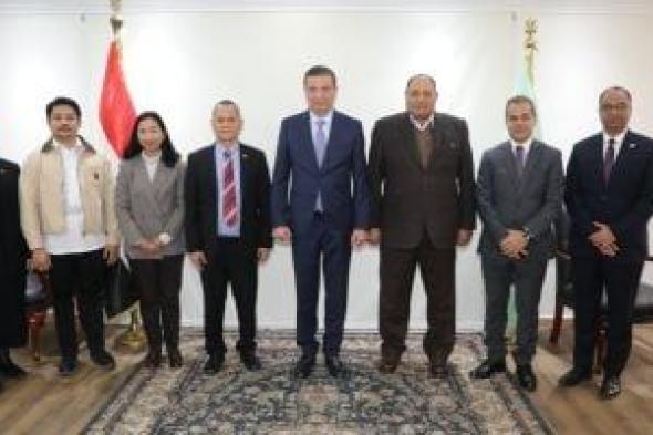 وزير
الزراعة
يبحث
مع
وفد
فلبيني
رفيع
المستوى
نفاذ
المنتجات
المصرية
للأسواق
الآسيوية