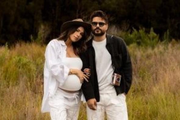 ناصيف
زيتون
ودانييلا
رحمة
يرزقان
بمولودهما
الأول
إلياس