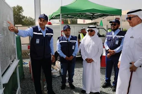 وزير
    البيئة
    يدشن
    طائرة
    أبحاث
    الاستمطار
    الأحدث
    عالمياً
    ويتفقد
    مشاريع
    مكة