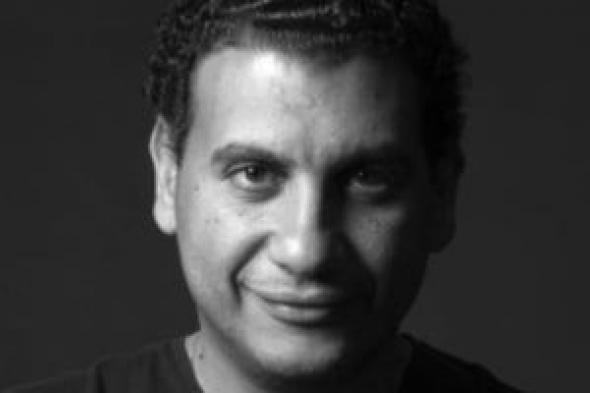 رومانى
حافظ
يشارك
بمهرجان
إكسبوجر
بالشارقة
بمعرض
ذاكرة
السكون
والمكان