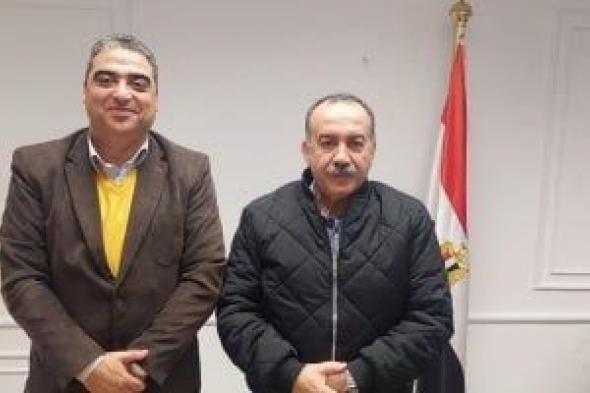 وزارة
البيئة
ومحافظة
أسيوط
يبحثان
التوسع
في
نشر
تكنولوجيا
الطاقة
الحيوية