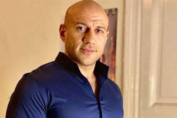 «لن
أتخلى
عنه»..
لماذا
اتهمت
طليقة
أحمد
مكي
مديرة
أعماله
بتدمير
منزلهما؟