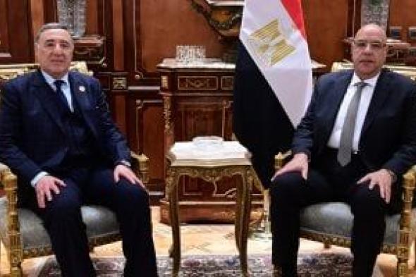 رئيس
مجلس
النواب
يؤكد:
المحكمة
الدستورية
حصن
العدالة
وصون
الدستور