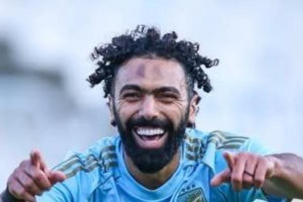 الخلافات
المالية
تهدد
استمرار
حسين
الشحات
مع
الأهلى
بنهاية
الموسم