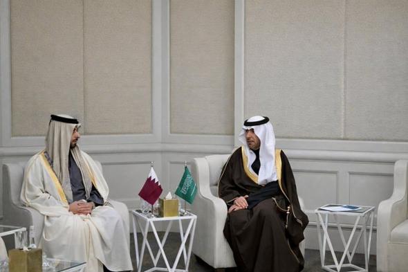 وزير
    البلديات
    والإسكان
    يبحث
    فرص
    التعاون
    المشترك
    مع
    نظيره
    القطري