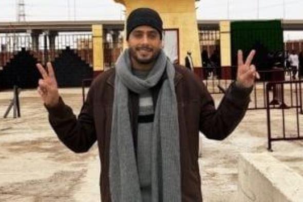 عصام
السقا
يعلن
مشاركته
فى
مسلسل
صحاب
الأرض
بصورة
من
أمام
معبر
رفح