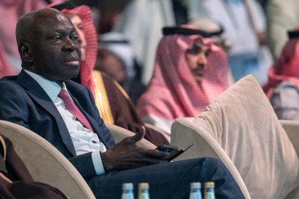 مدير
    عام
    منظمة
    العمل
    الدولية:
    المملكة
    أسهمت
    في
    إثراء
    الحوار
    الدولي
    حول
    أسواق
    العمل