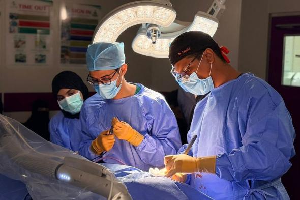 مركز
    زراعة
    القوقعة
    بمستشفى
    الملك
    فهد
    بجازان
    يُجري
    لأول
    مرة
    عملية
    نوعية
    باستخدام
    الذراع
    الروبوتية
    “OtoDrive”