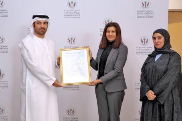 «أشغال
      الشارقة»
      تنال
      «أيزو»
      في
      المشتريات
      المستدامة