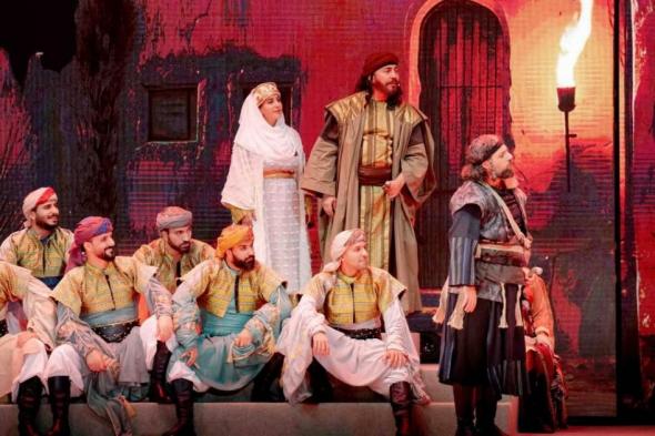 دعم
      سلطان
      يرتقي
      بالتجربة..
      «الزير
      سالم»
      تستقطب
      4800
      مشاهد
      إلى
      مسرح
      المجاز