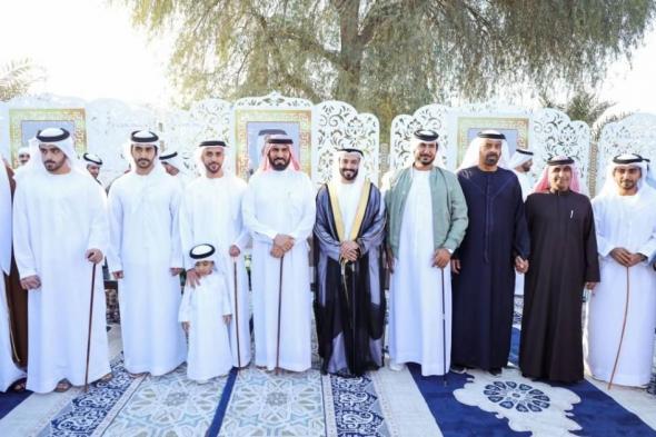 شيوخ
      رأس
      الخيمة
      يحضرون
      زفاف
      صقر
      بن
      محمد
      القاسمي